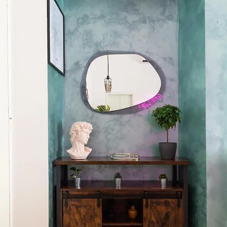 דירה Maison Piazza Di Spagna רומא