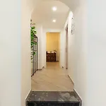 Maison Piazza Di Spagna * רומא